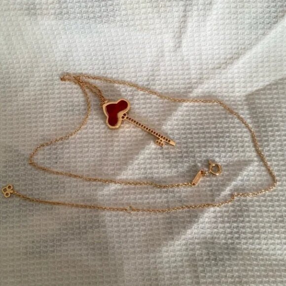 Tiffany & Co. Tiffany T Smile 18k Yellow Gold Mini Pendant Necklace - Picture 9 of 12